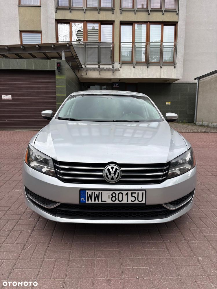 Volkswagen Passat 1.8 TSI Comfortline DSG - 4