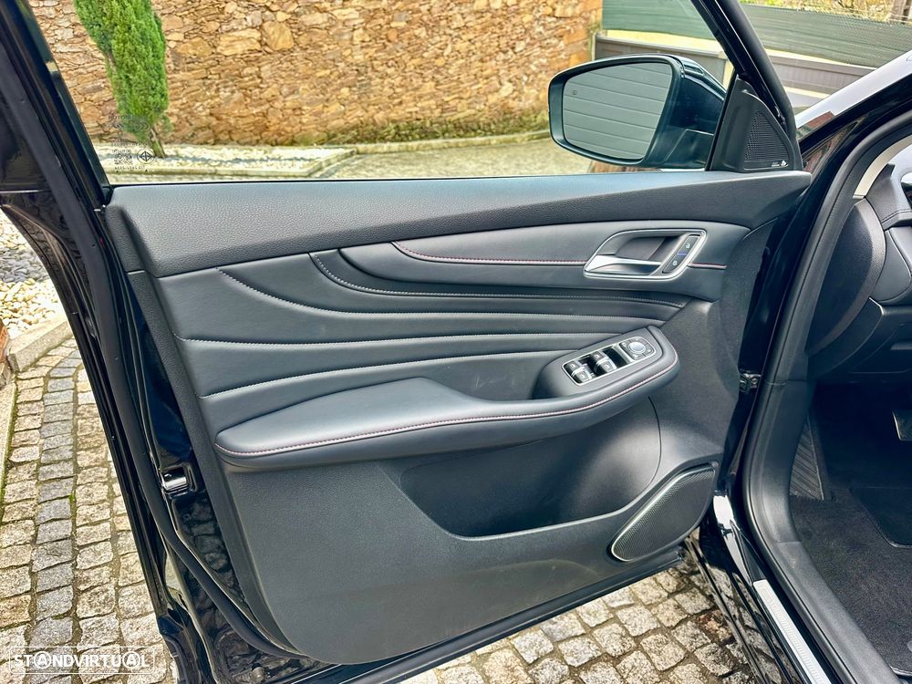 MG EHS 1.5T-GDI PHEV Luxury - 13