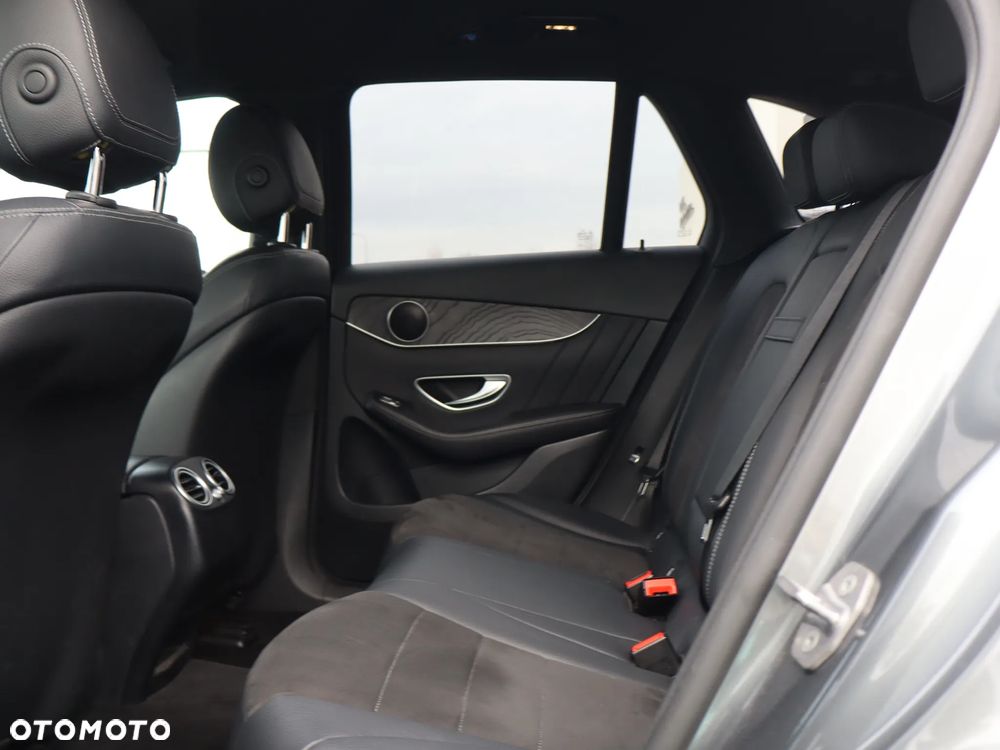 Mercedes-Benz GLC 250 4-Matic - 15