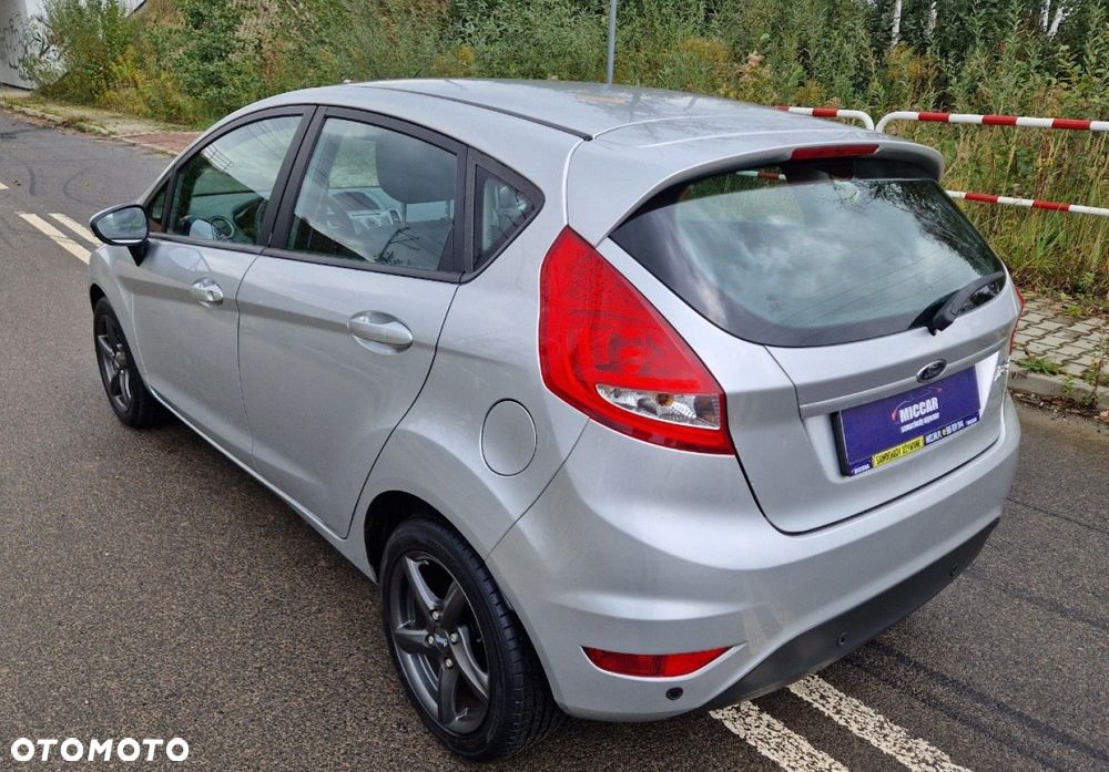 Ford Fiesta - 5