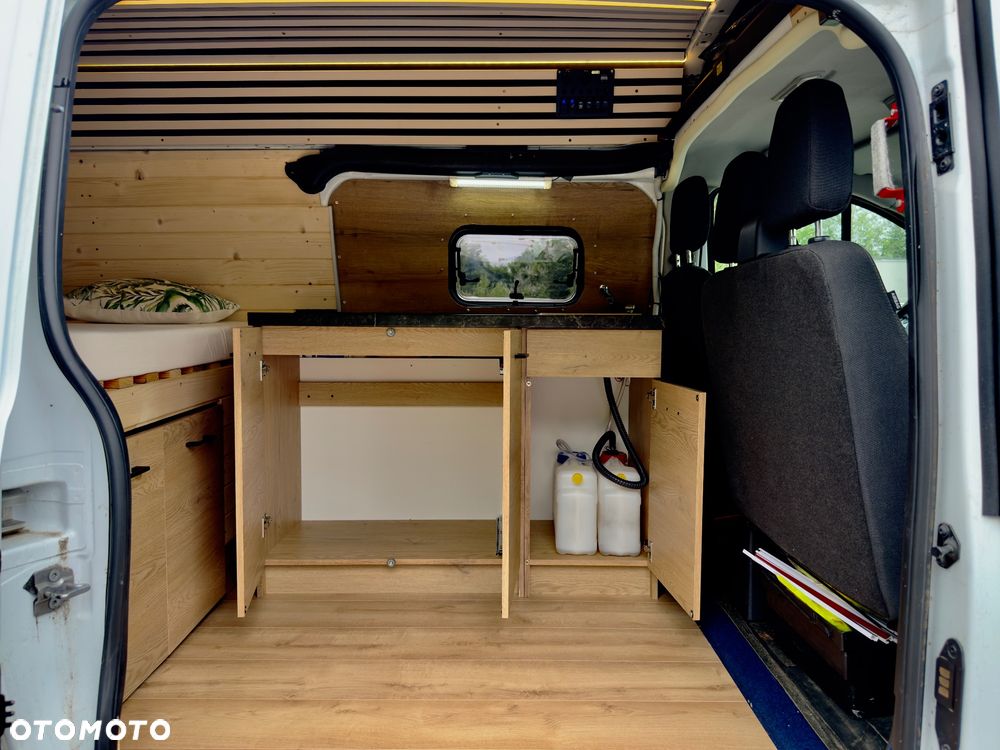 Ford Transit Custom - 11
