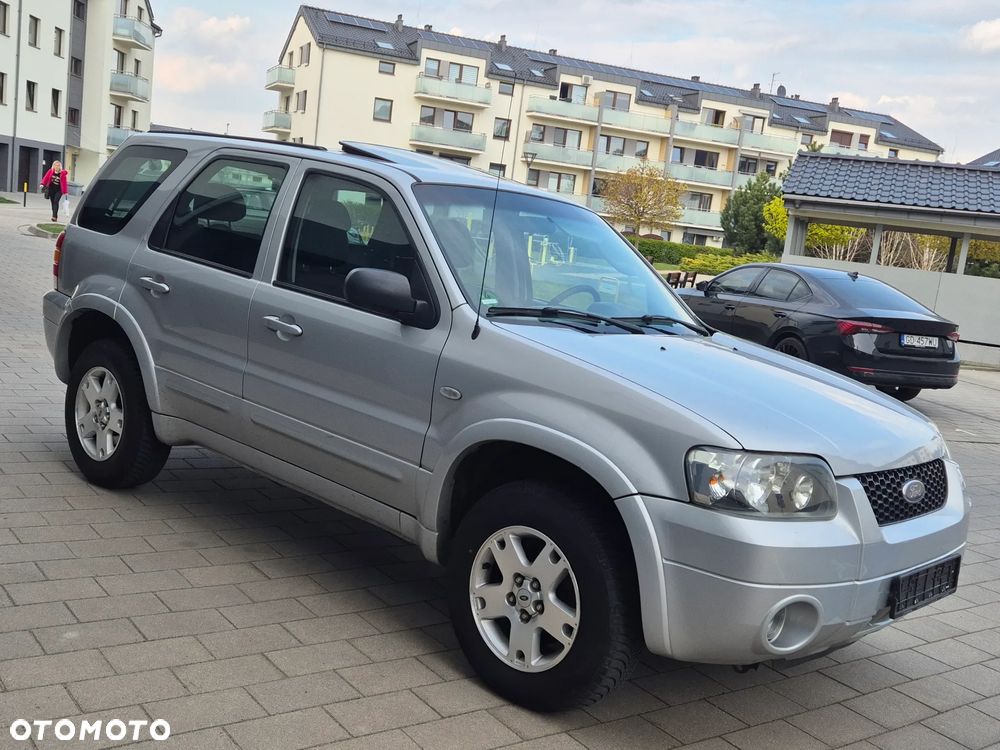 Ford Maverick 3.0 V6 Limited - 2