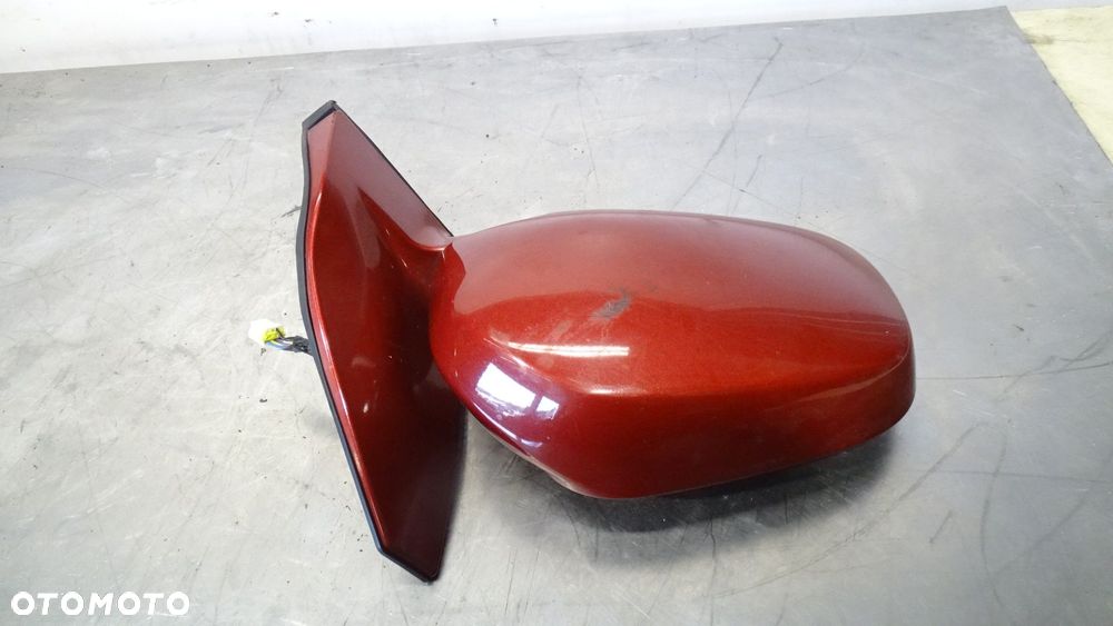 LUSTERKO PRAWE ELEKTRYCZNE SUZUKI GRAND VITARA 2.0 - 2