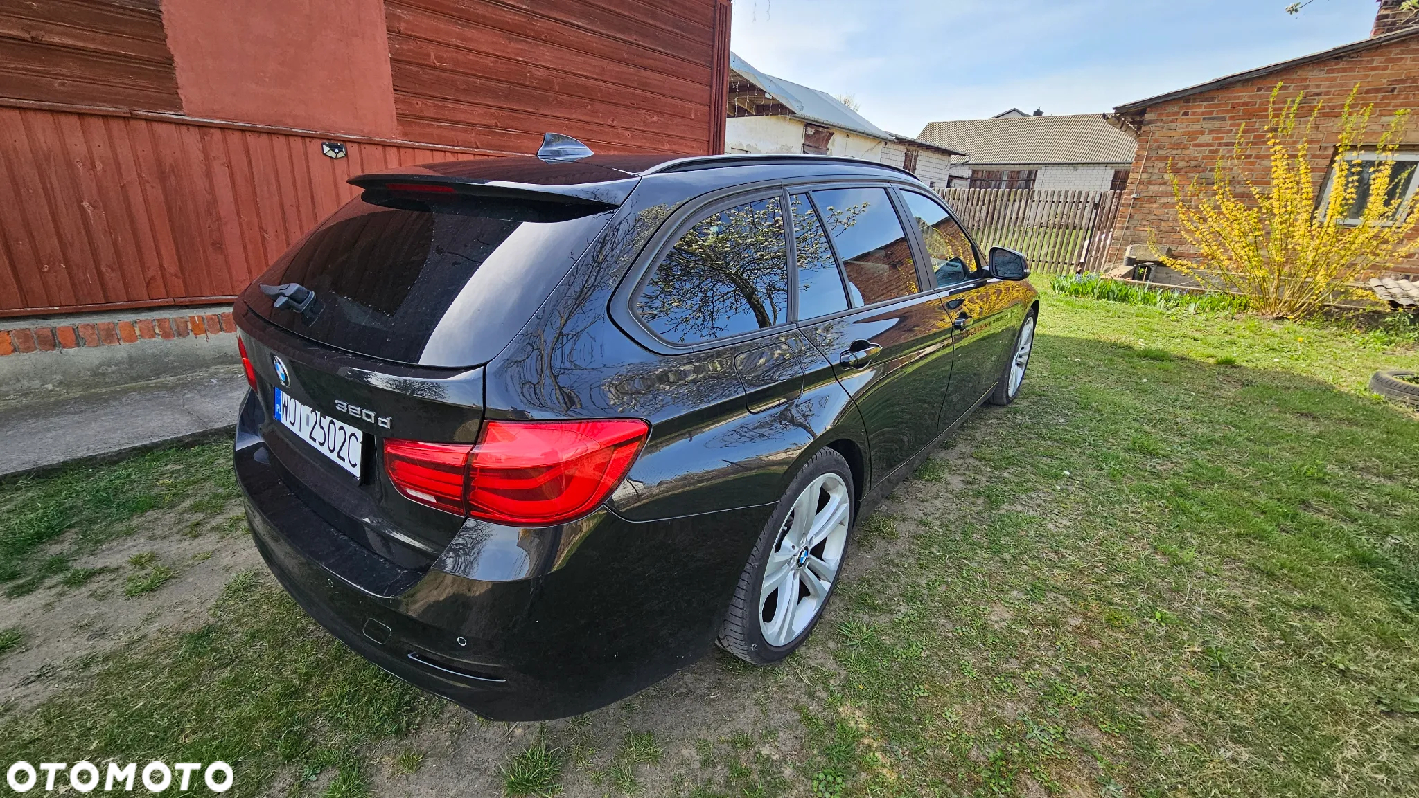 BMW Seria 3 320d Touring Edition M Sport Shadow - 6