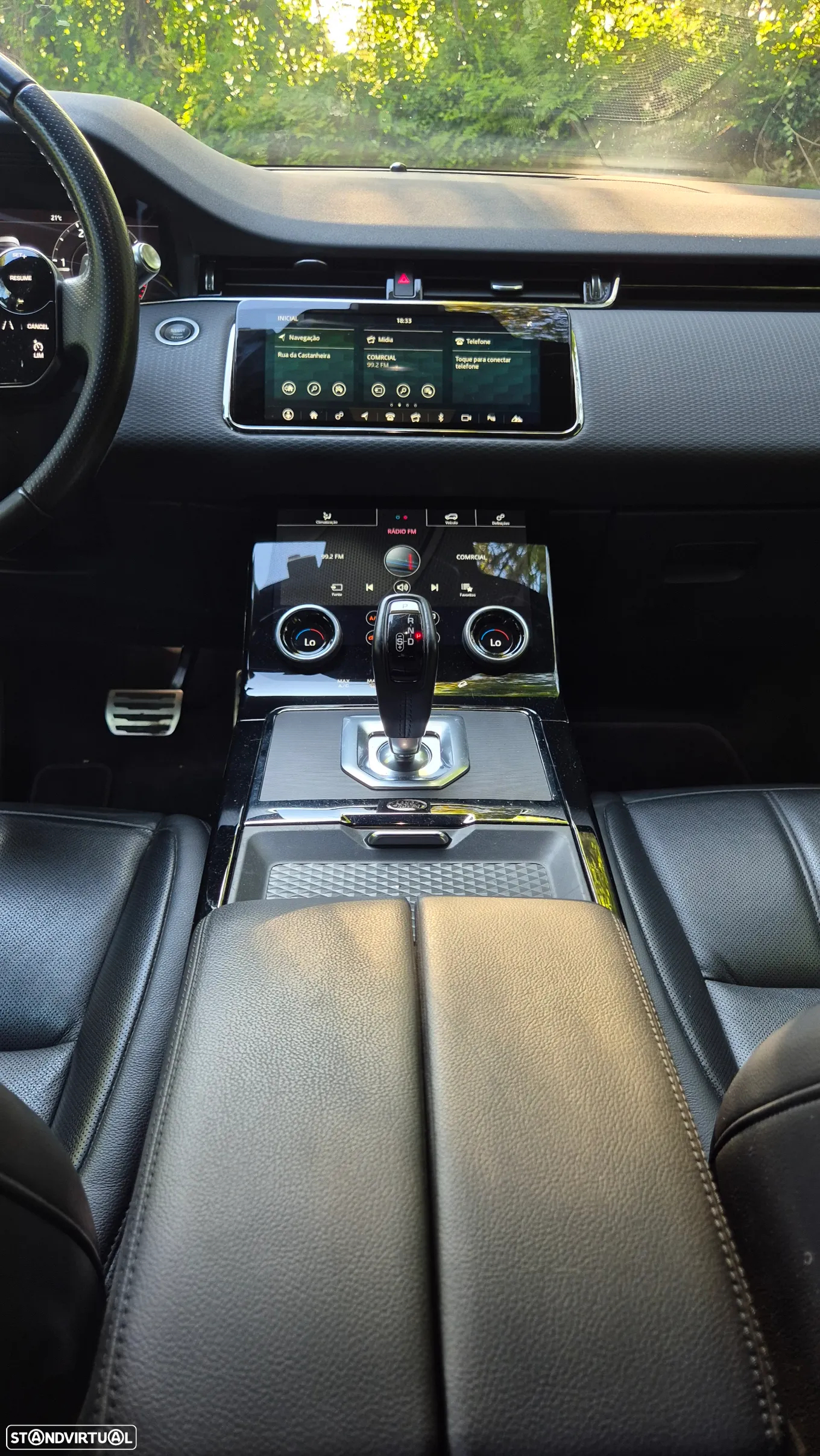 Land Rover Range Rover Evoque 2.0 D150 AWD S Auto - 9