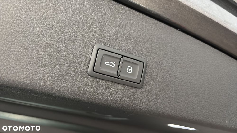 Audi Q8 e-tron - 20