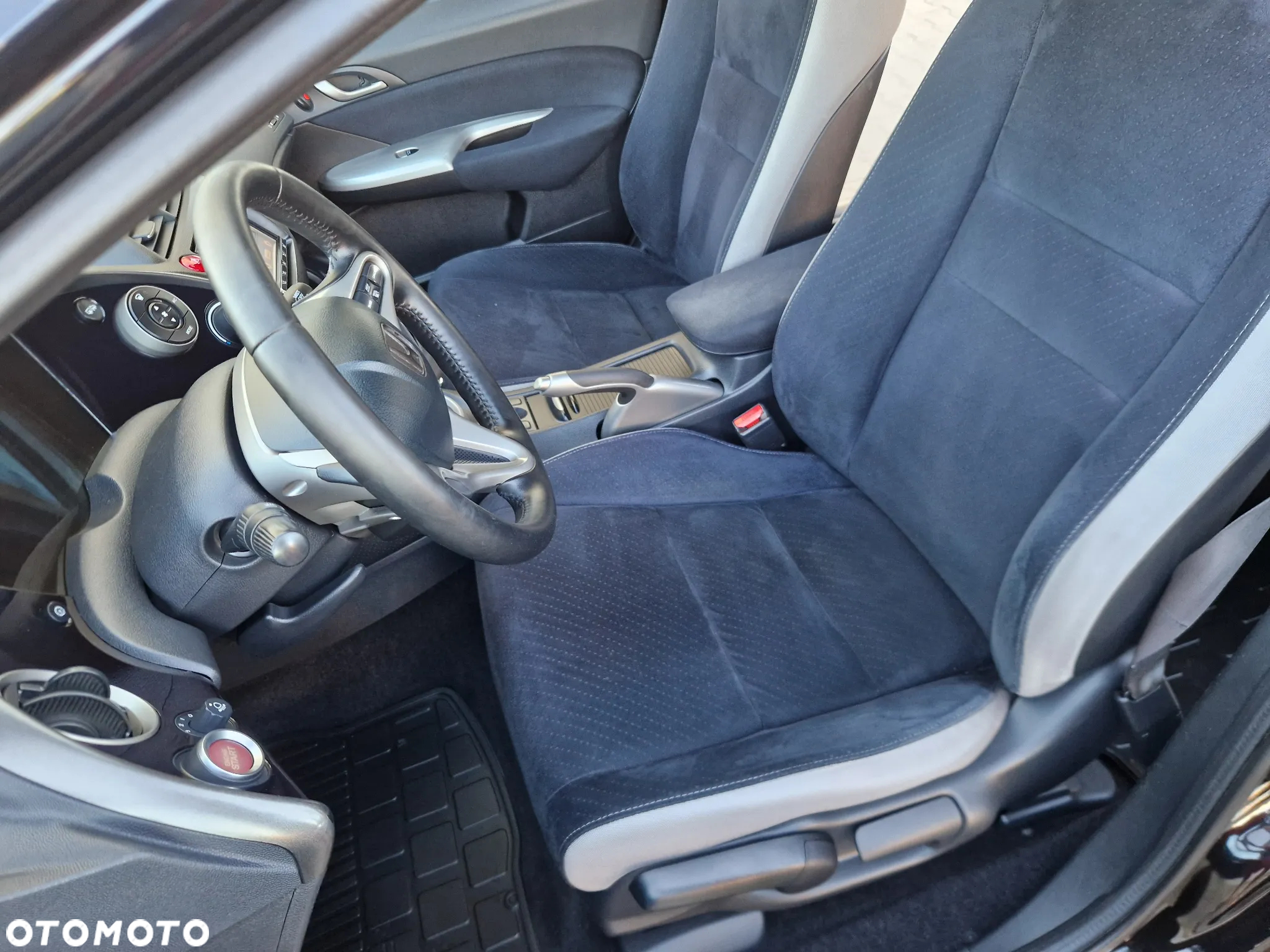 Honda Civic 1.8 Sport - 32