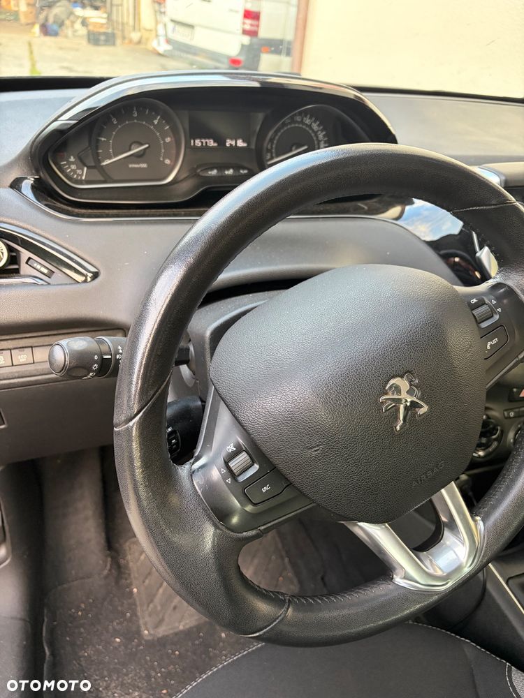 Peugeot 208 1.6 BlueHDi Active S&S - 16