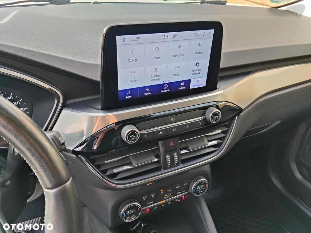 Ford Kuga 2.0 EcoBlue 4x4 TITANIUM - 22