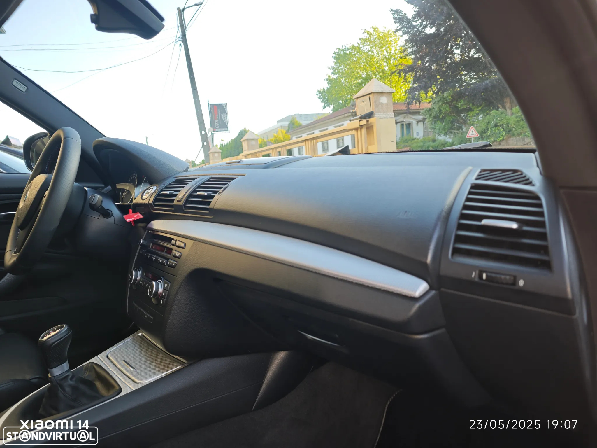 BMW 118 d Coupe Limited Edition Lifestyle c/ M Sport Pack - 22