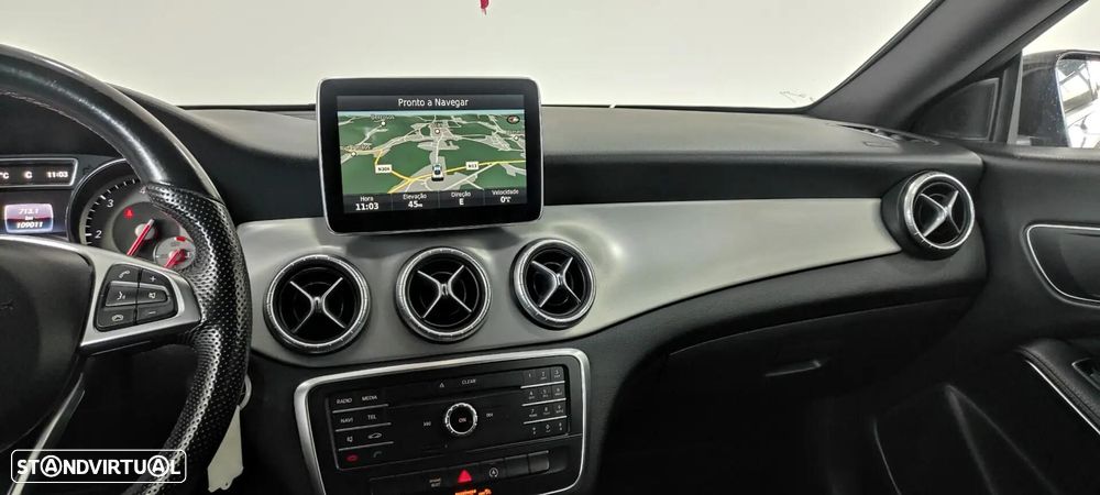 Mercedes-Benz CLA 200 - 28