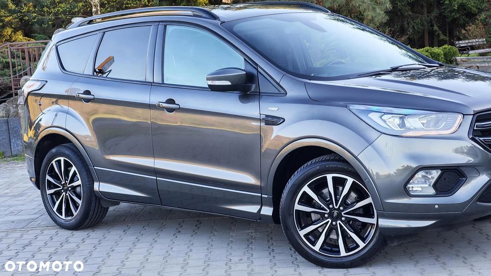 Ford Kuga 2.0 TDCi 4x2 ST-Line - 19