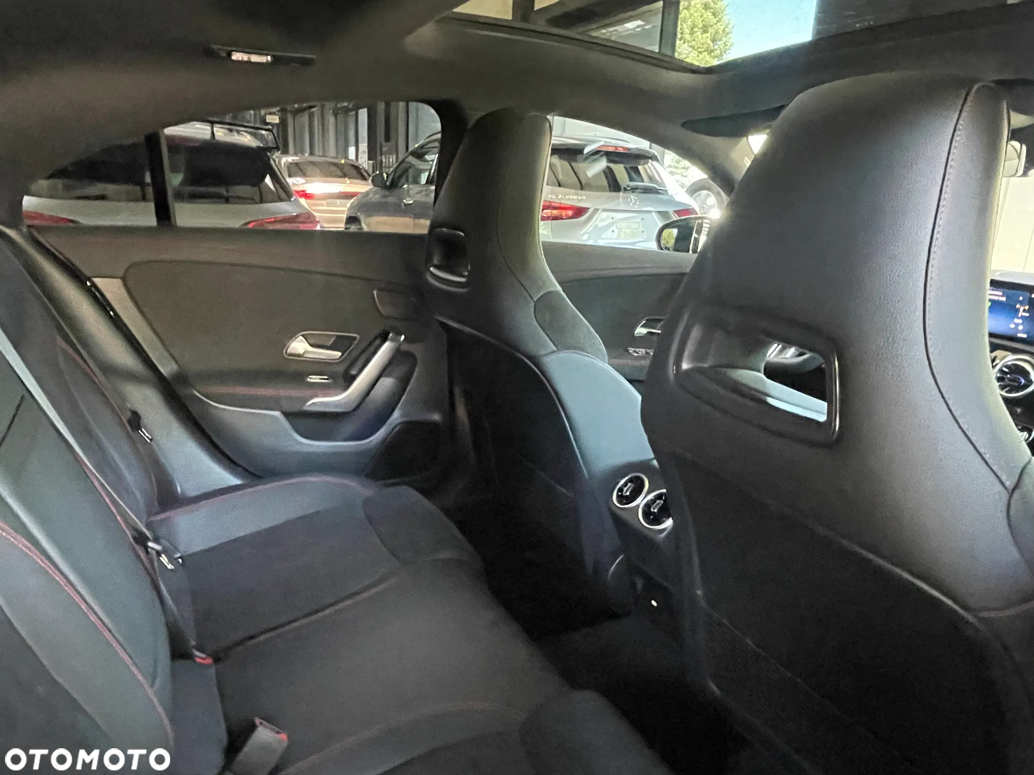 Mercedes-Benz CLA 200 AMG Line 7G-DCT - 9