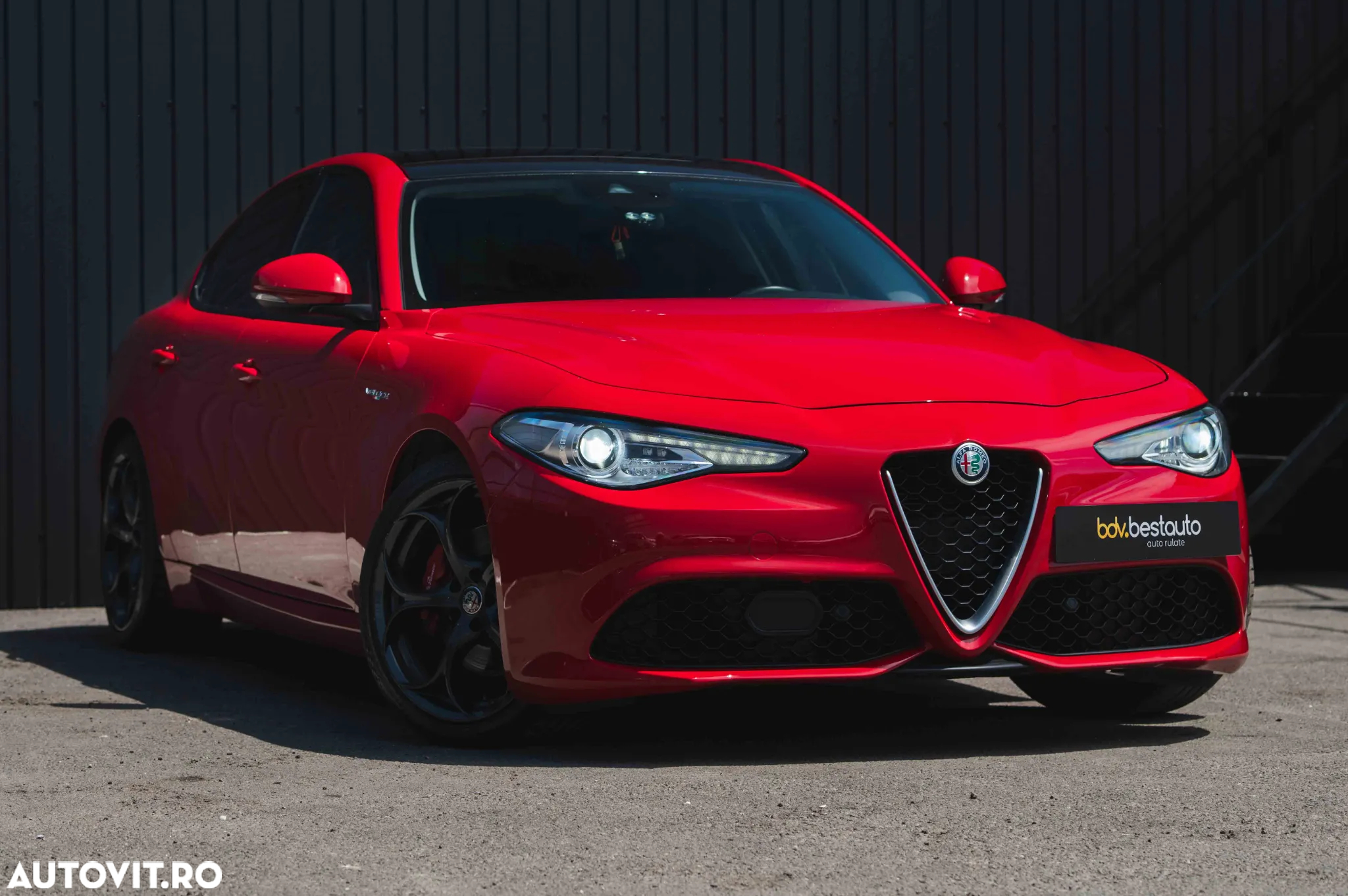Alfa Romeo Giulia 2.2 Diesel AT8-Q4 Veloce - 37