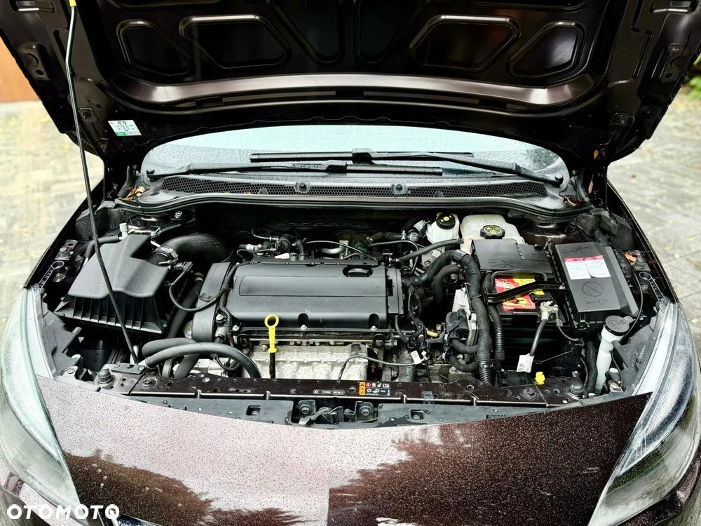 Opel Astra 1.6 Active - 29