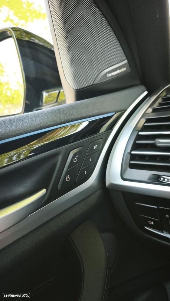 BMW iX3 M Sport Impressive - 39