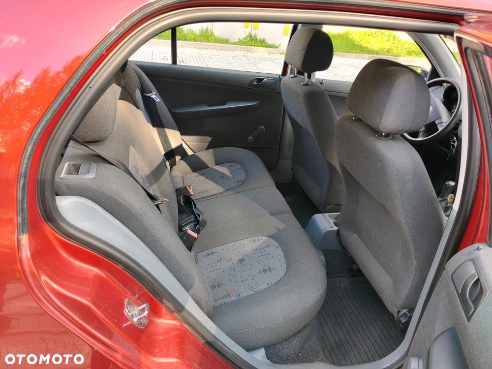 Skoda Fabia 1.2 HTP Classic - 9