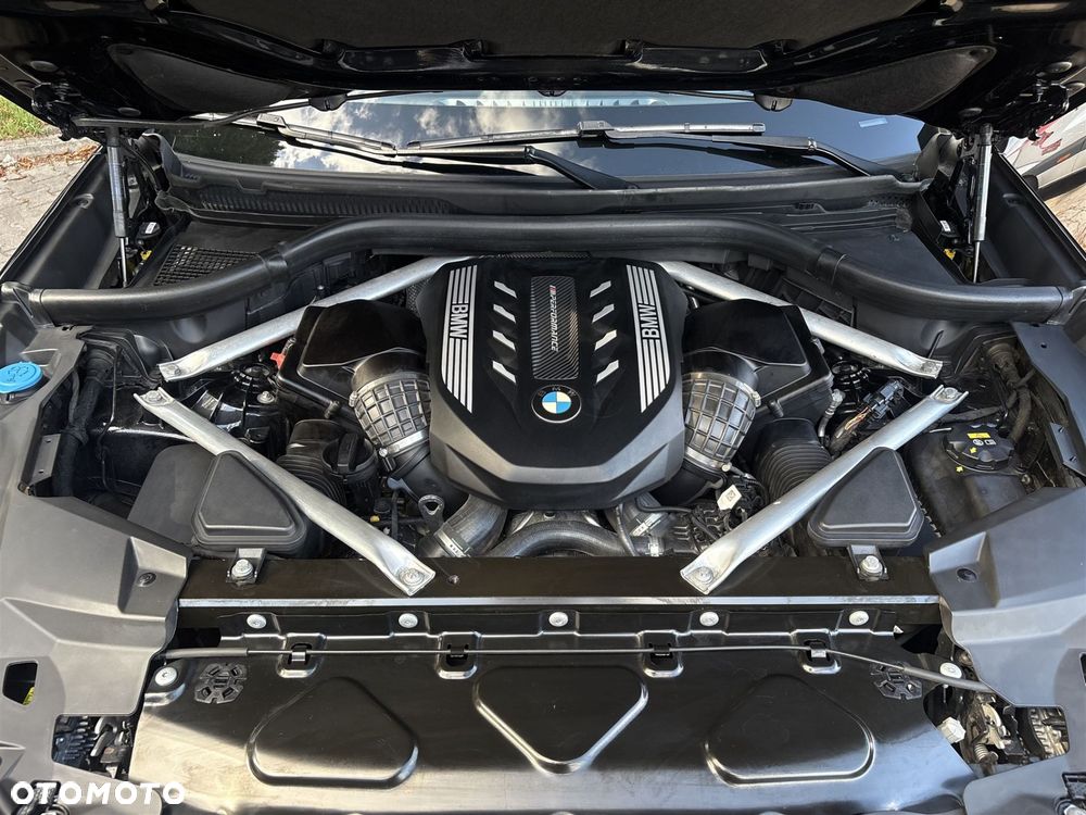 BMW X6 - 31