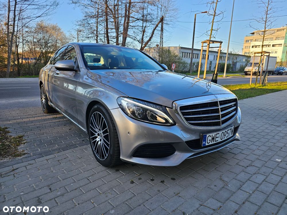 Mercedes-Benz Klasa C 180 7G-TRONIC - 33