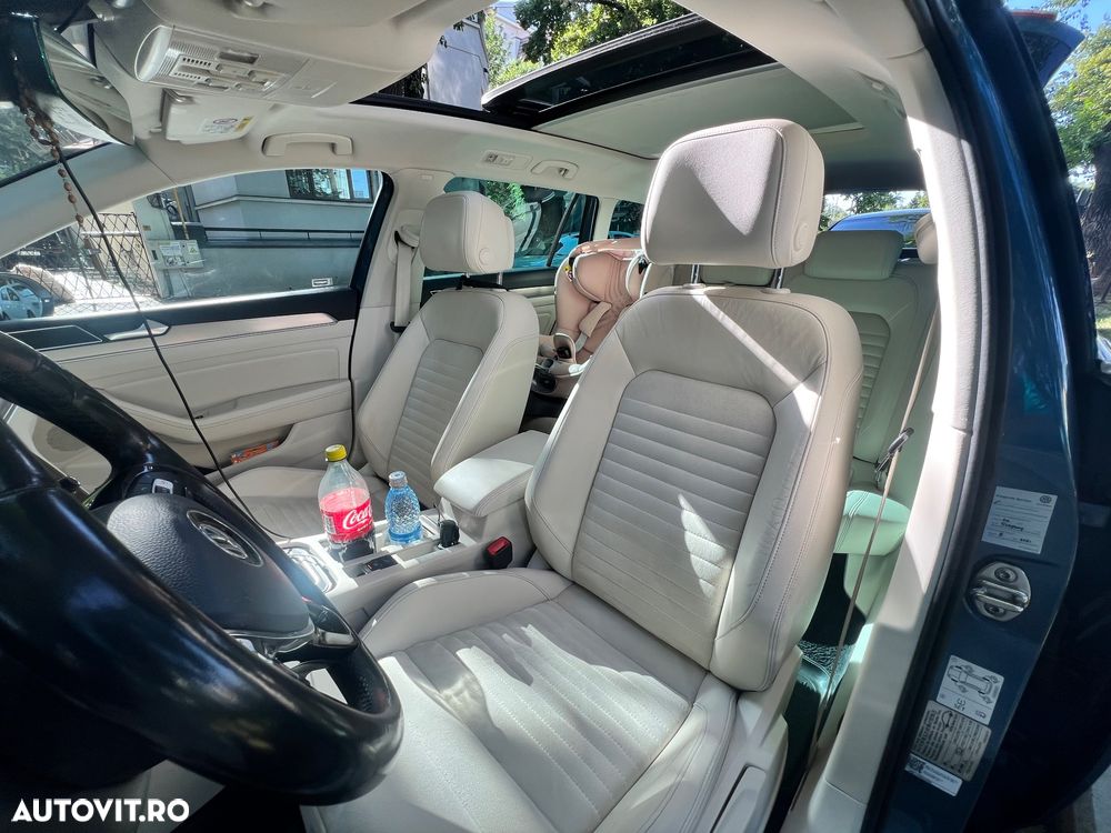 Volkswagen Passat - 19