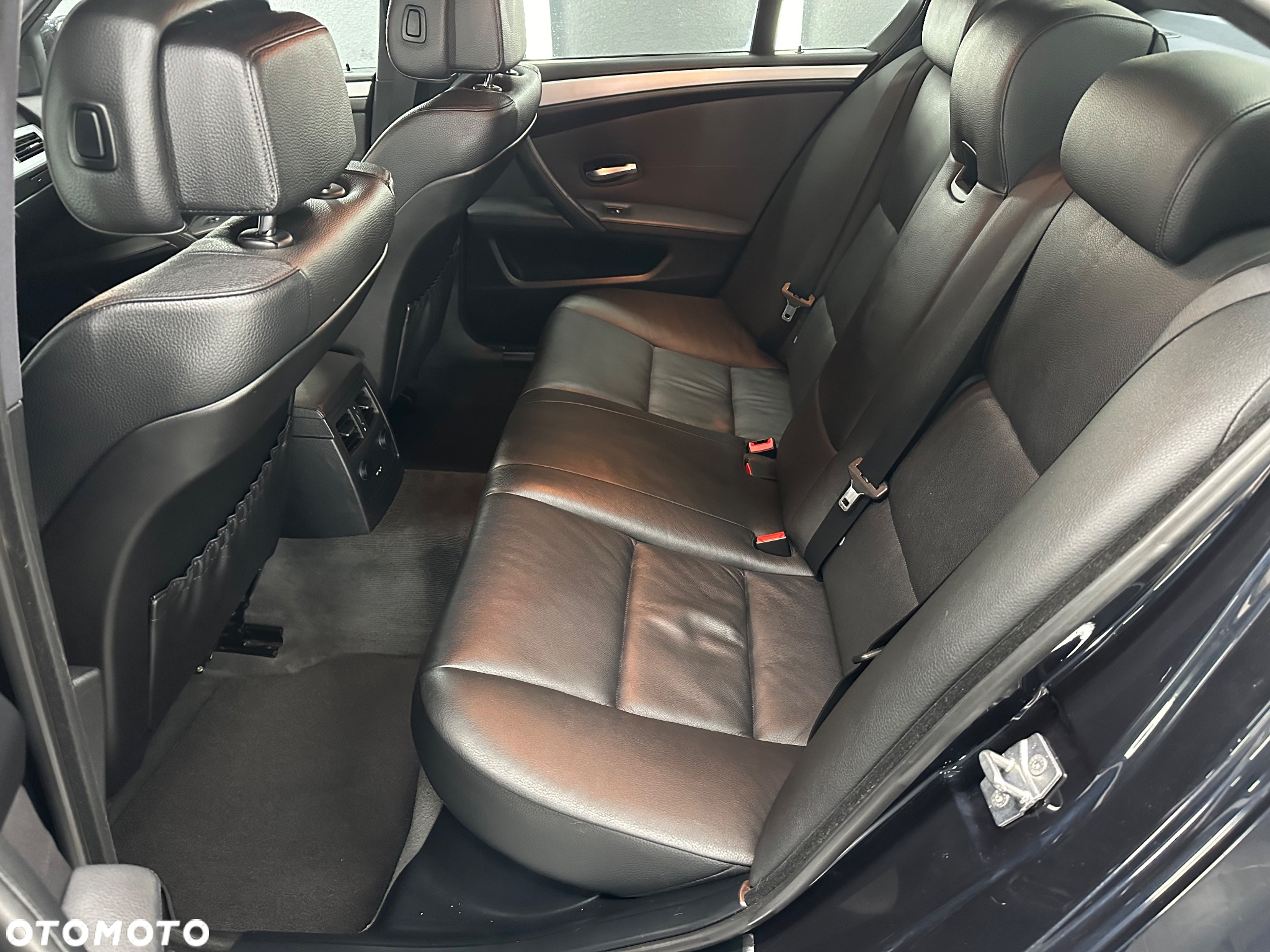 BMW Seria 5 - 31