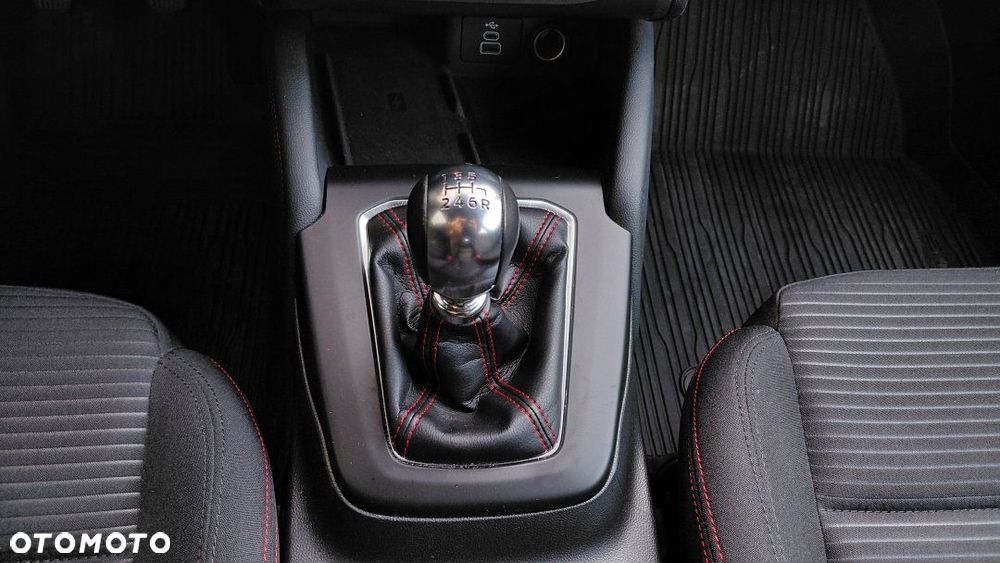 Ford Focus - 13
