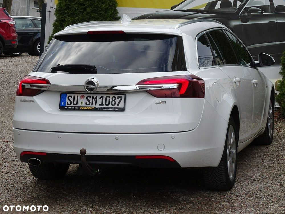 Opel Insignia - 12