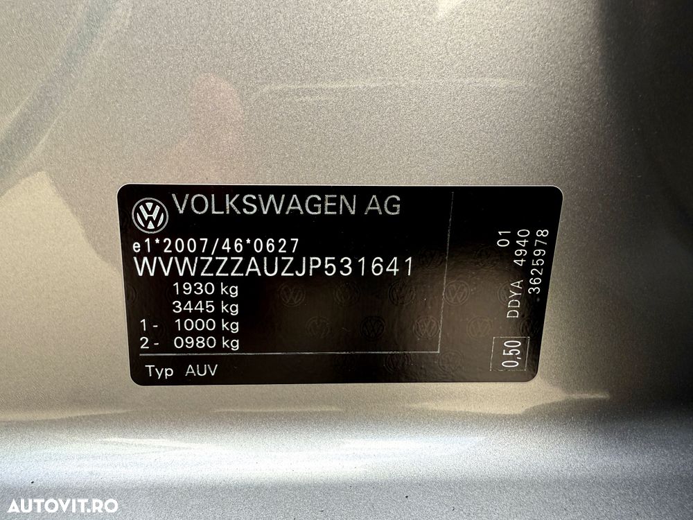Volkswagen Golf 1.6 TDI Highline - 18