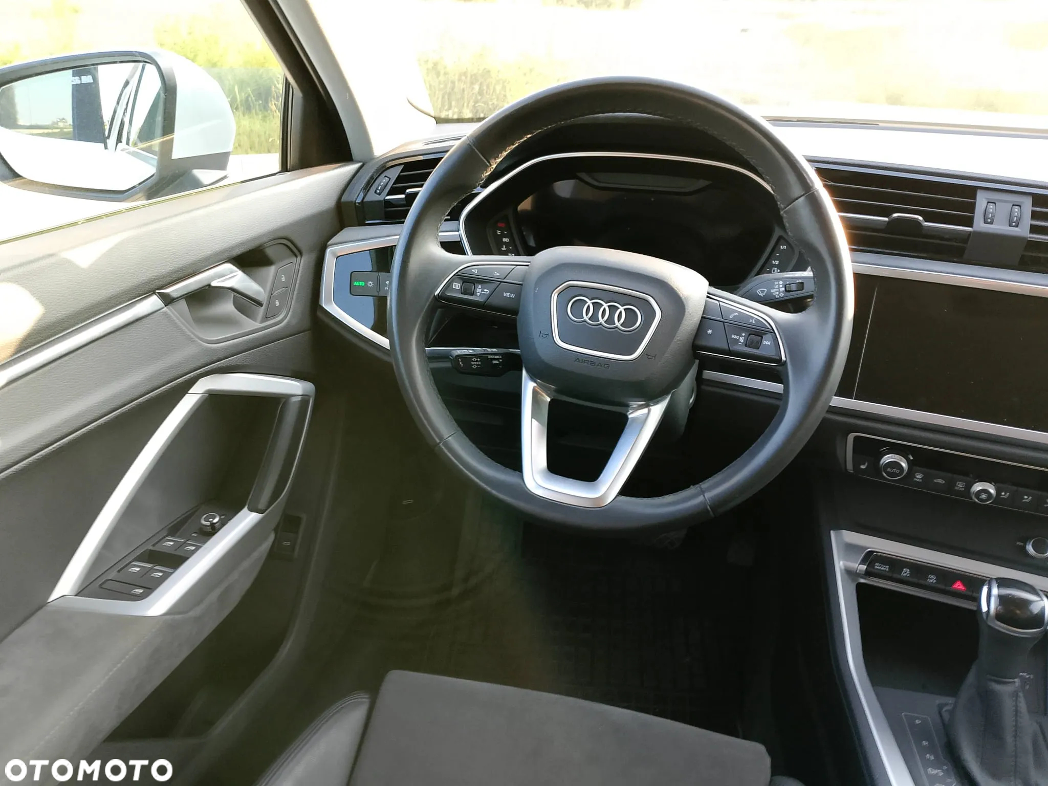 Audi Q3 35 TFSI S tronic - 11