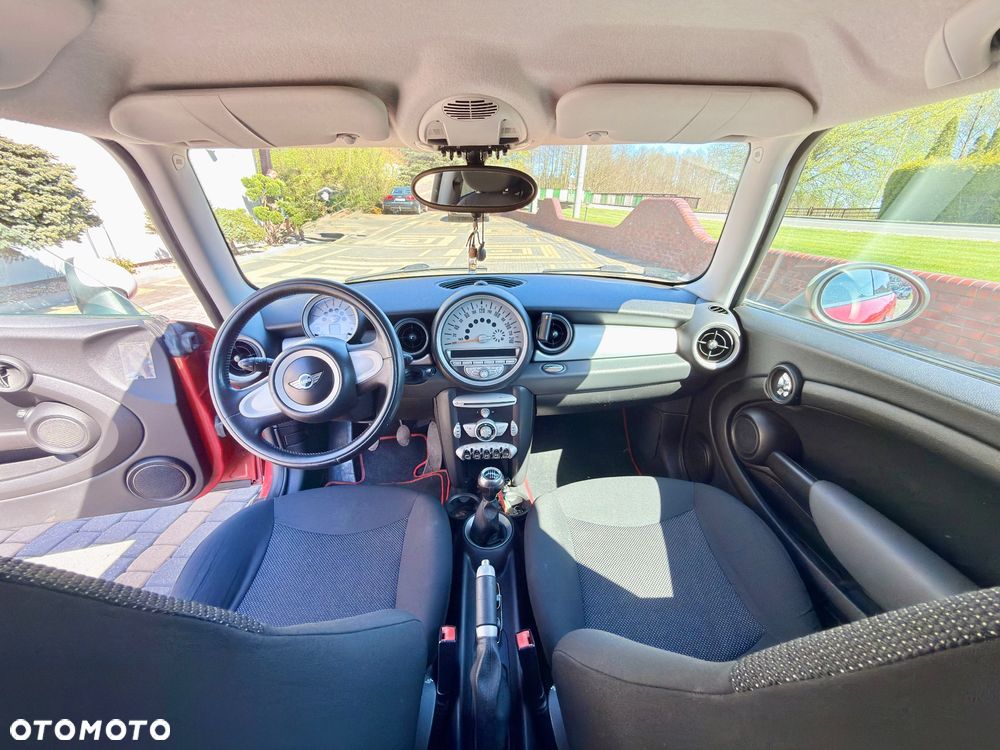 MINI Cooper Standard - 7