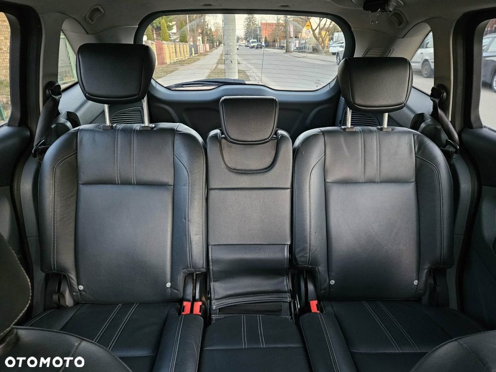 Ford Grand C-MAX - 4