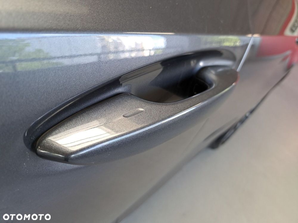 Lexus ES 300h Business Edition - 38