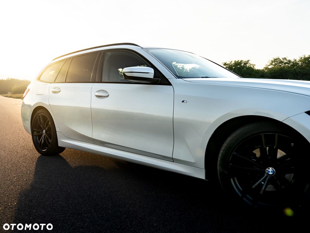 BMW Seria 3 320d xDrive mHEV M Sport sport - 22