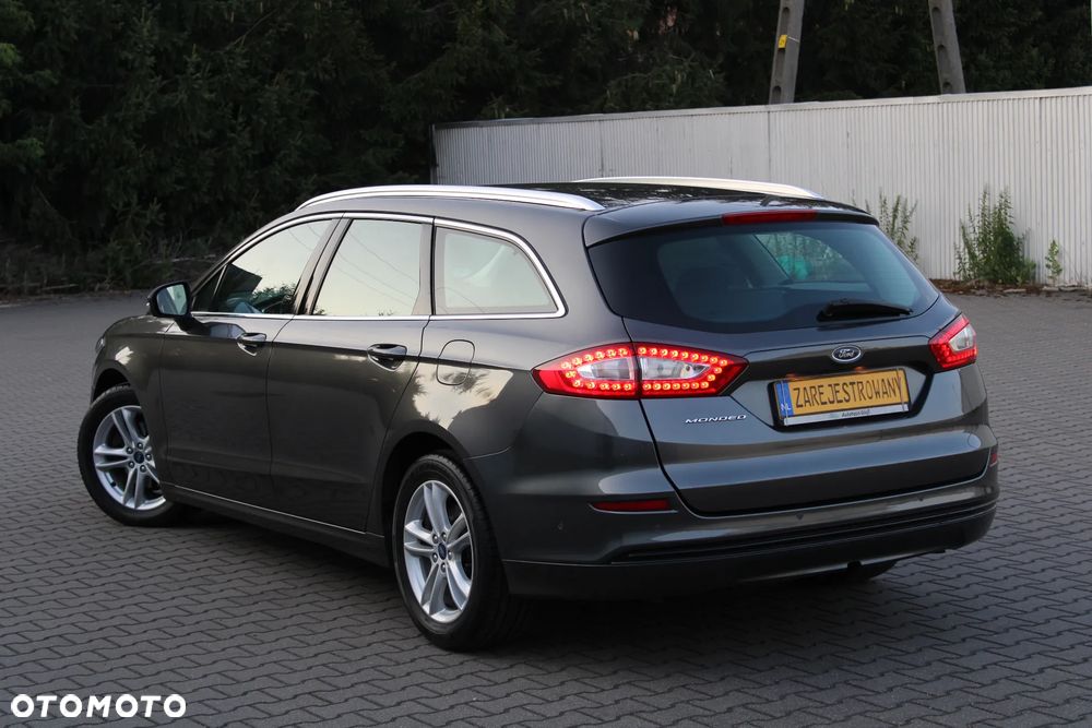 Ford Mondeo 2.0 TDCi Titanium - 19