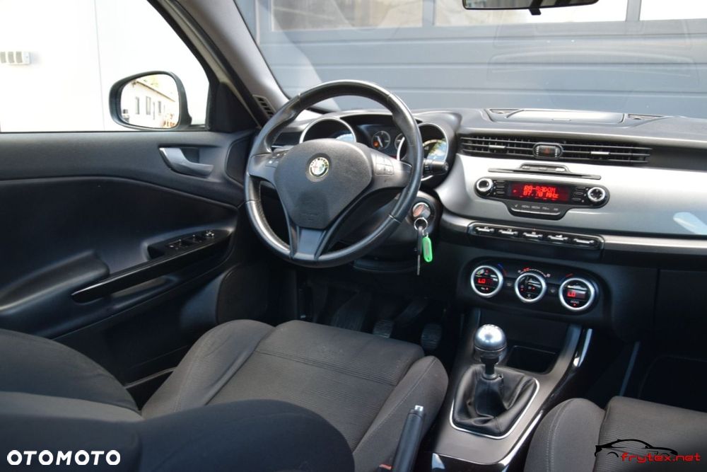 Alfa Romeo Giulietta - 25
