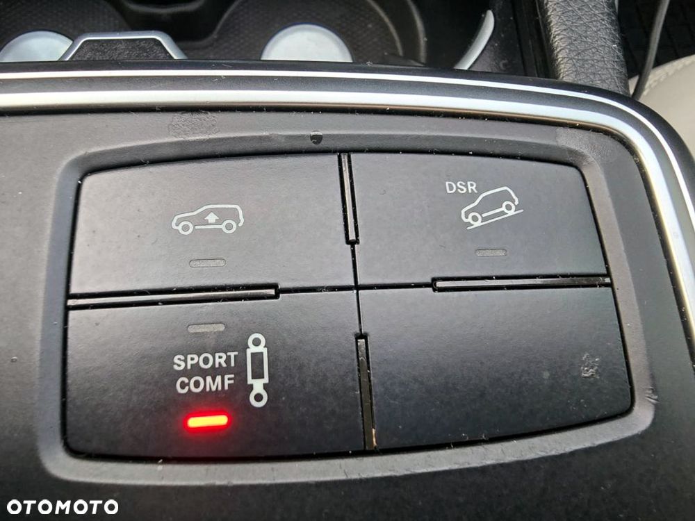 Mercedes-Benz ML 350 BlueTEC 4MATIC 7G-TRONIC - 25