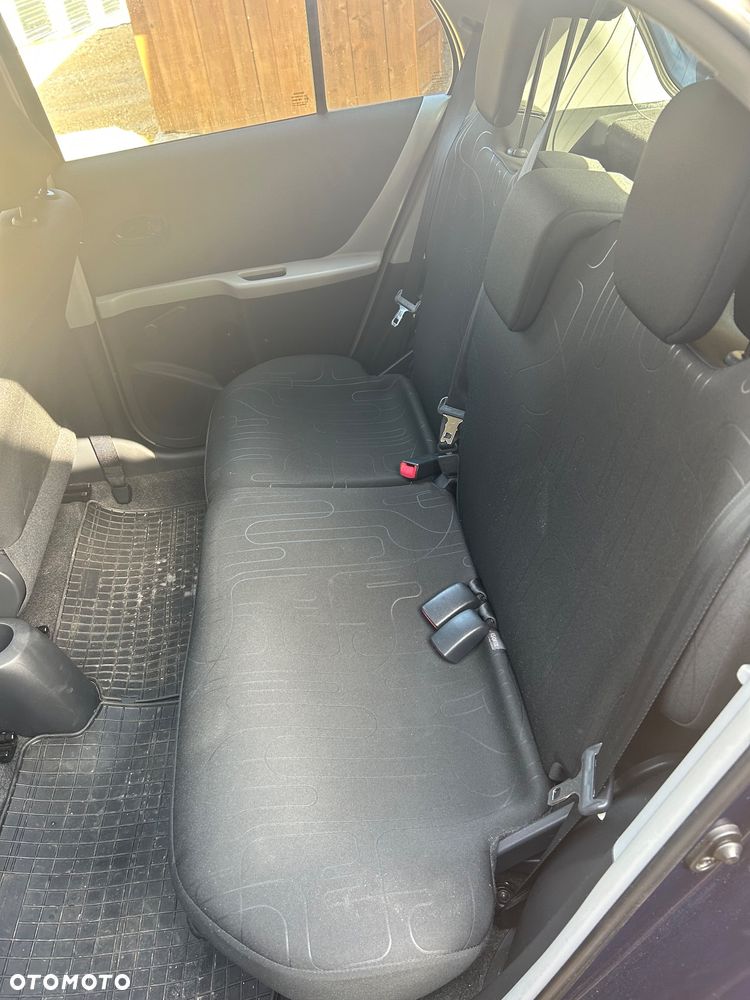 Toyota Yaris 1.33 Luna - 7