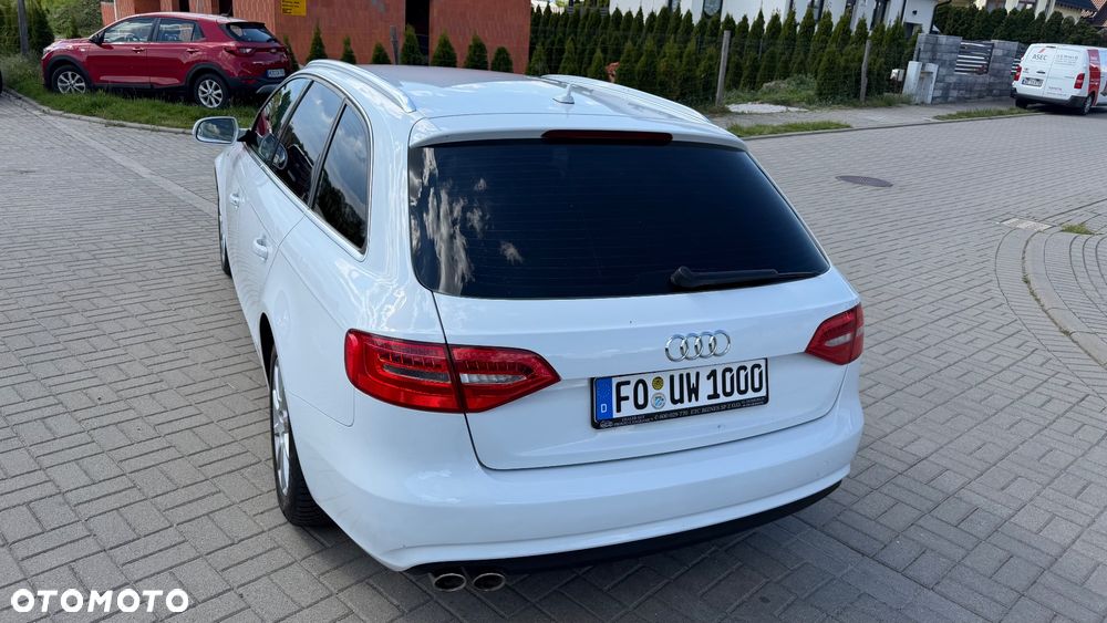 Audi A4 Avant 2.0 TDI DPF clean diesel Ambiente - 10