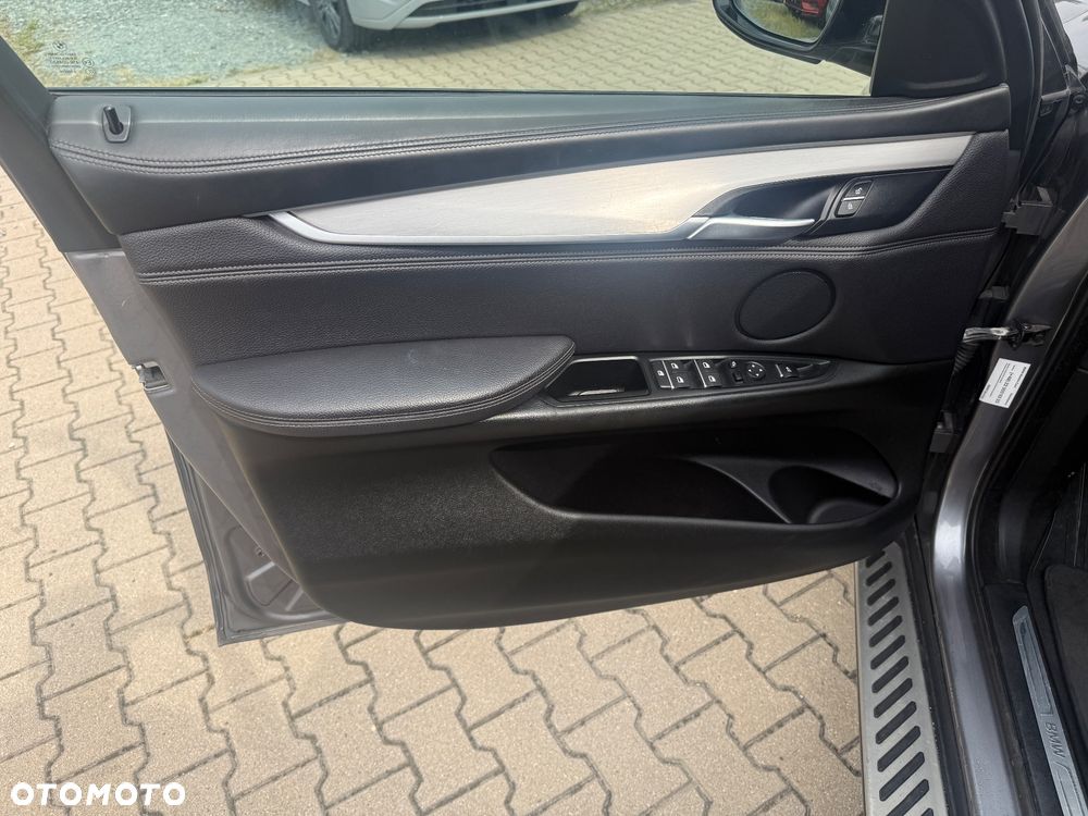 BMW X6 xDrive30d - 27