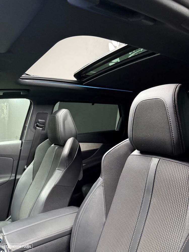 Peugeot 5008 BlueHDI 130 EAT8 GT - 23