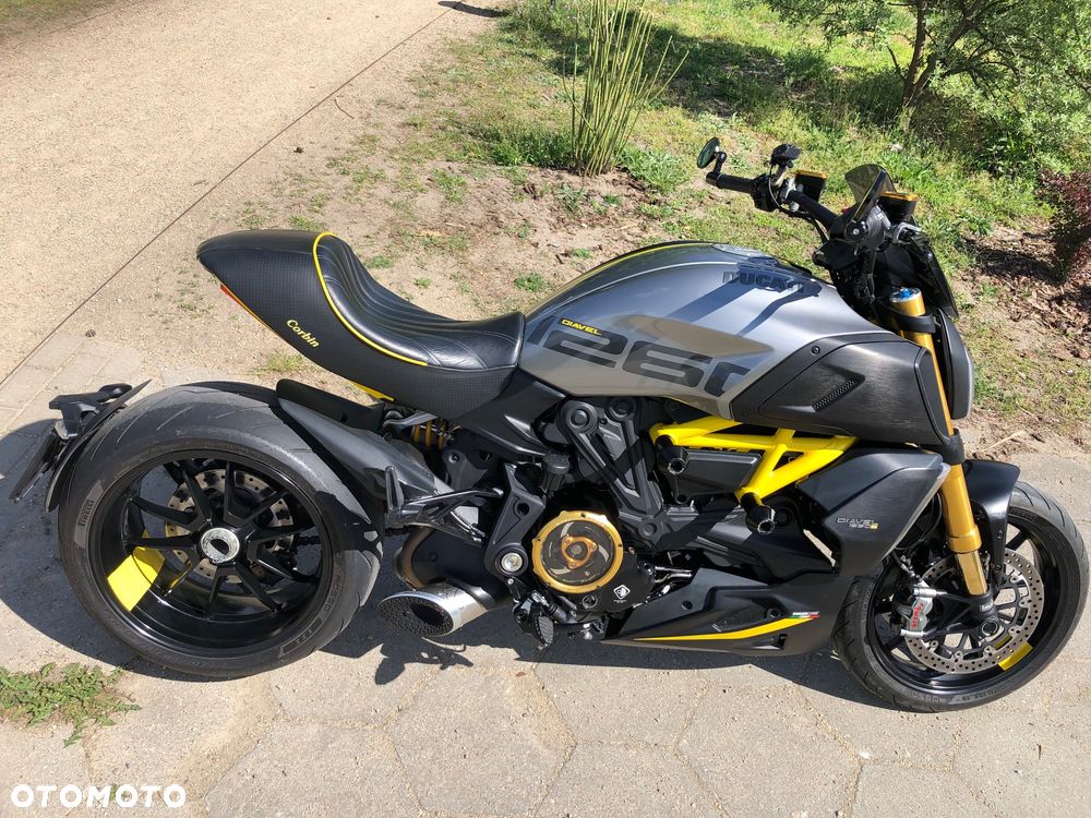 Ducati Diavel - 31