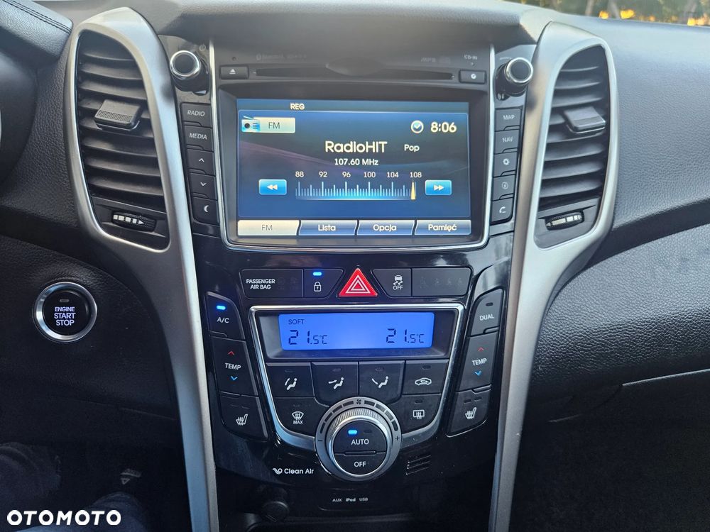 Hyundai i30 blue 1.6 GDI YES Gold - 5