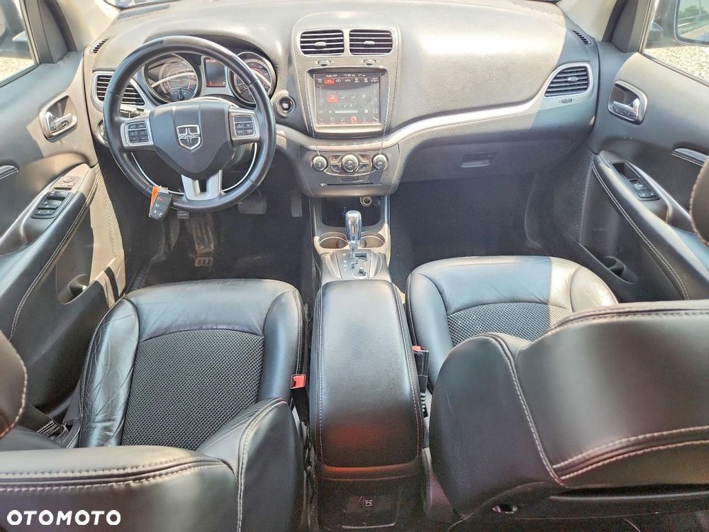 Dodge Journey - 7