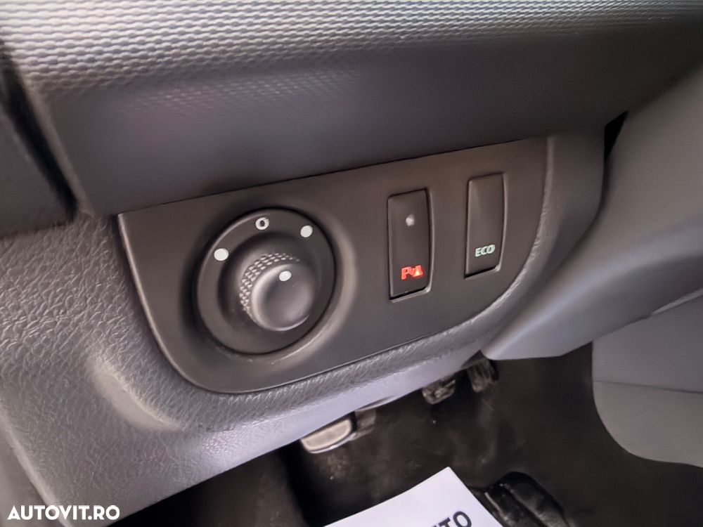 Dacia Sandero Stepway dCi 90 S&S Prestige - 17