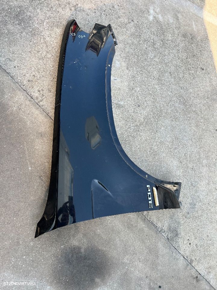 Guarda-lamas direito BMW X5 ano 2003 - 1