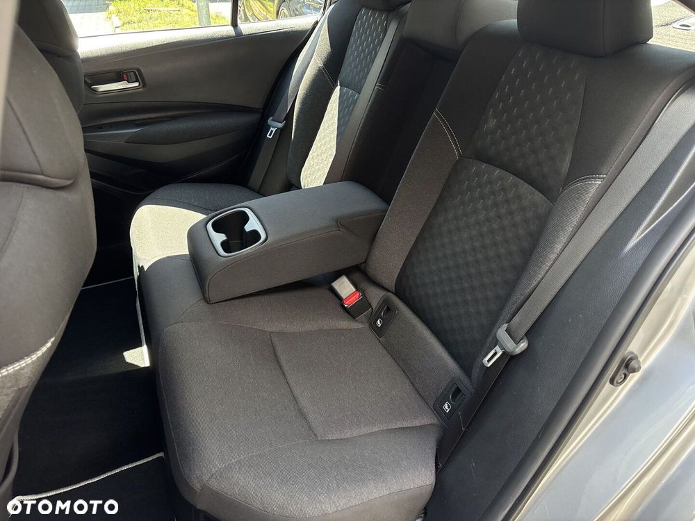 Toyota Corolla 1.8 Hybrid Comfort - 25