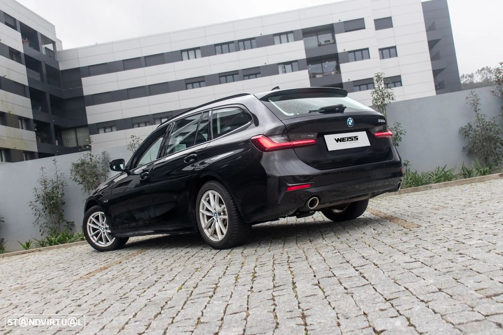 BMW 330 e Line Sport Auto - 3