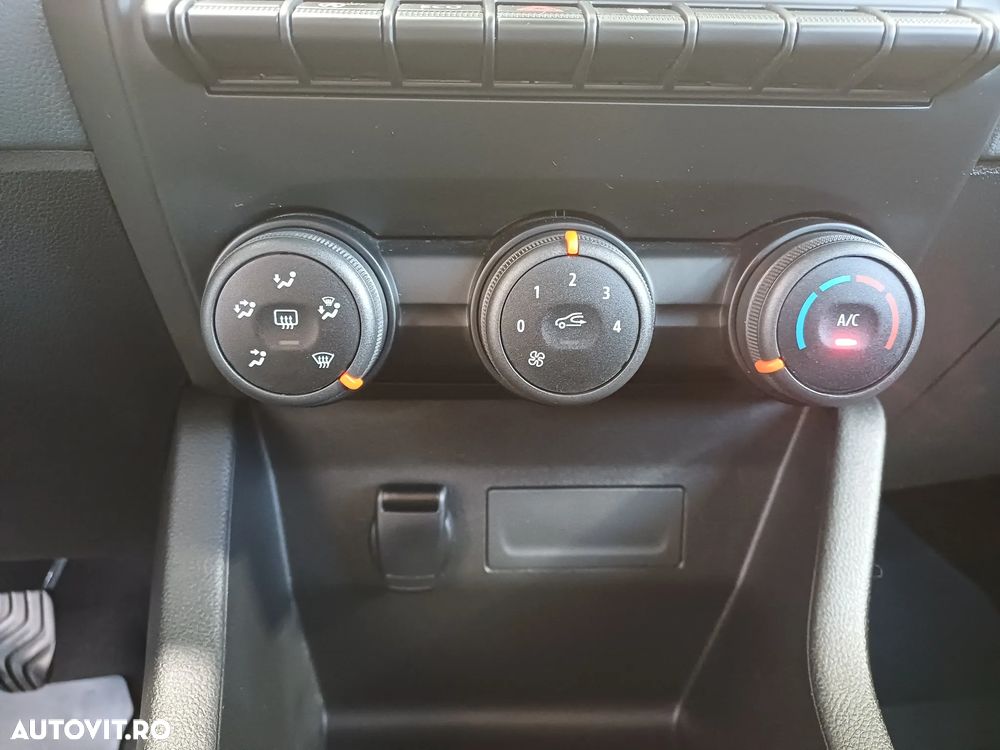 Renault Clio - 19
