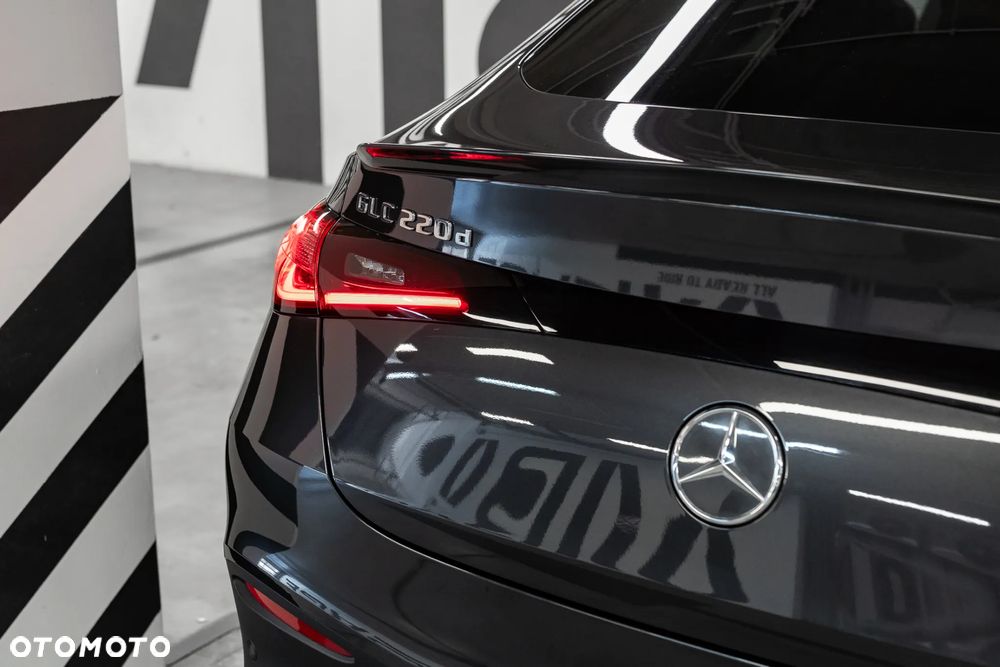 Mercedes-Benz GLC - 25