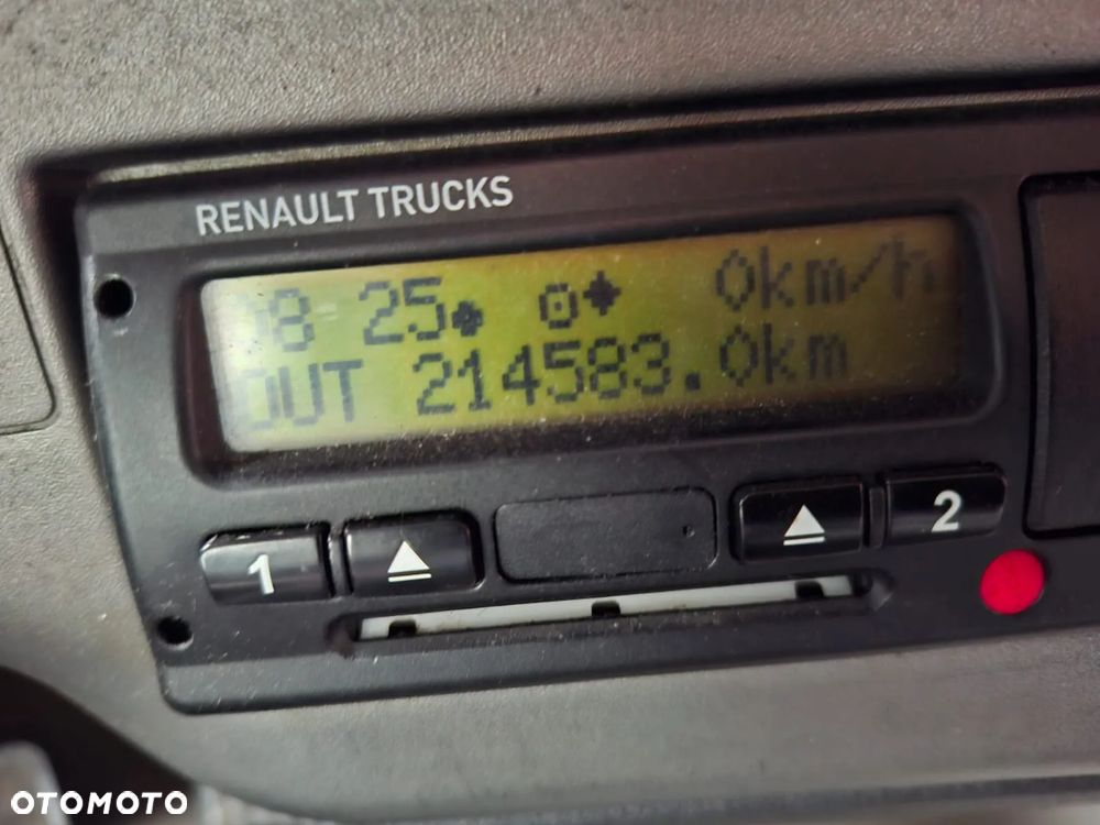 Renault MAGNUM - 7